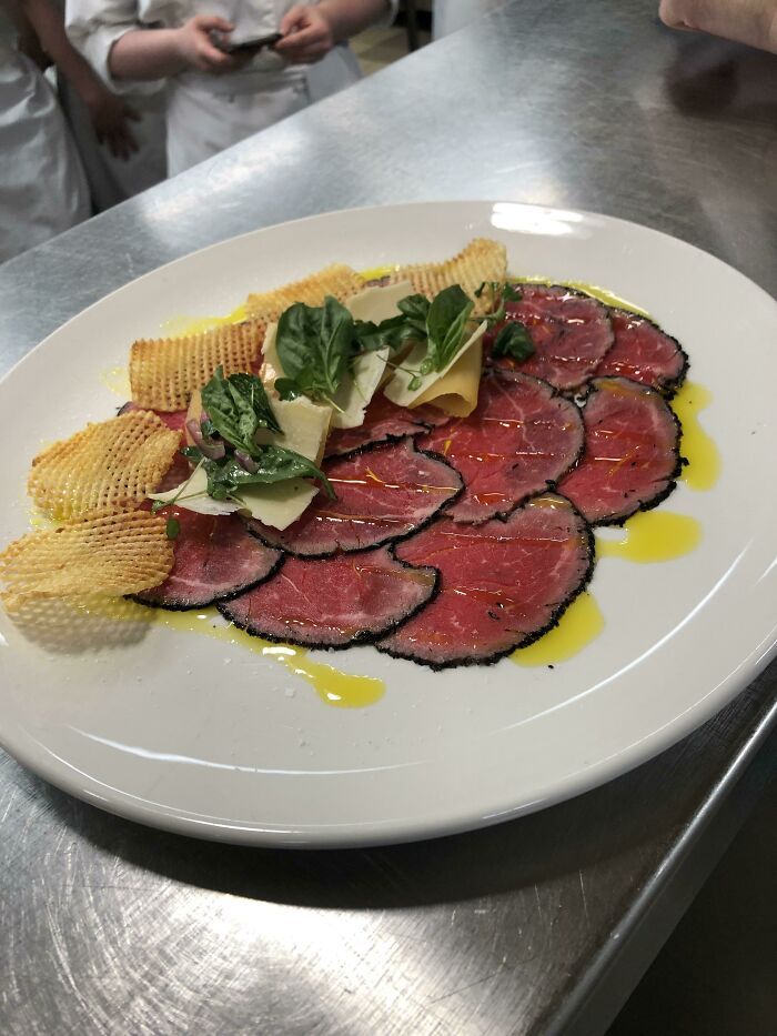 85 Times Restaurant Workers Deserved A Bonus Just For Keeping A Straight Face Over These Orders