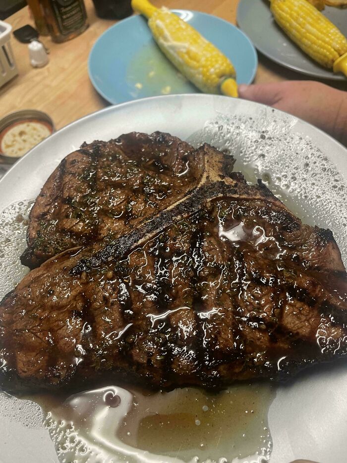 85 Times Restaurant Workers Deserved A Bonus Just For Keeping A Straight Face Over These Orders