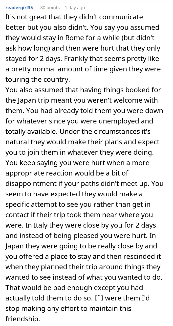 Woman Tells Friends “I’m Not A Hotel” After They Barely Include Her In Their Trips