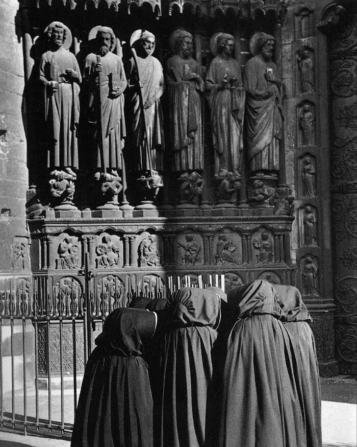 94 Weird History Pics That May Change How You See The Past