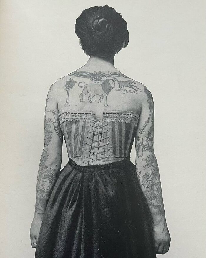 94 Weird History Pics That May Change How You See The Past