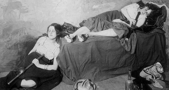 94 Weird History Pics That May Change How You See The Past