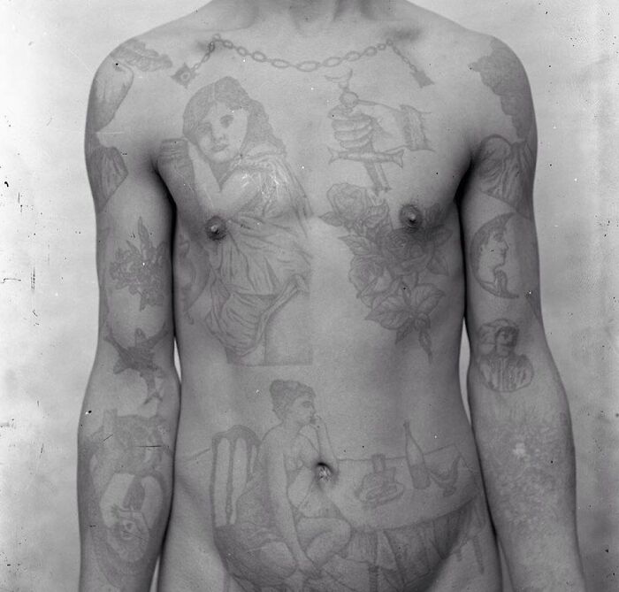 94 Weird History Pics That May Change How You See The Past