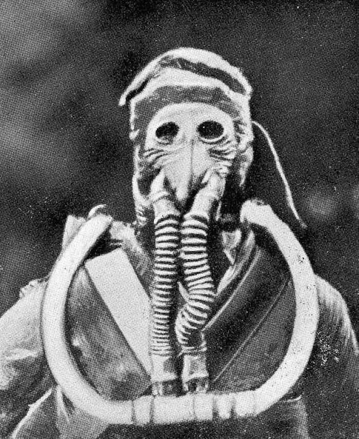 94 Weird History Pics That May Change How You See The Past