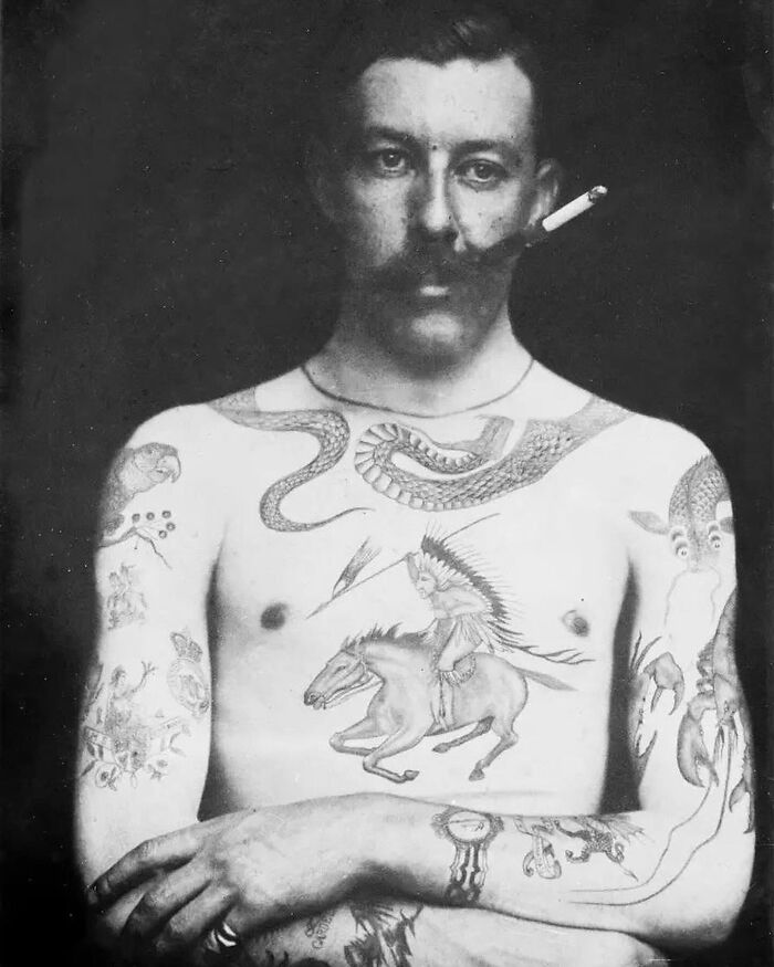 94 Weird History Pics That May Change How You See The Past