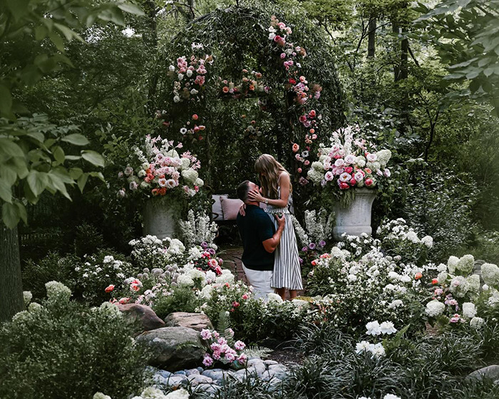 Fans Spot Travis Kelce&#8217;s Hidden Engraving On Taylor Swift&#8217;s $1M Engagement Ring