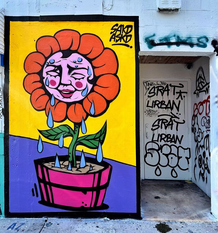 &#8220;SakoAsko&#8221; Paints 24 Murals That Explore Human Choices Through Surreal Art