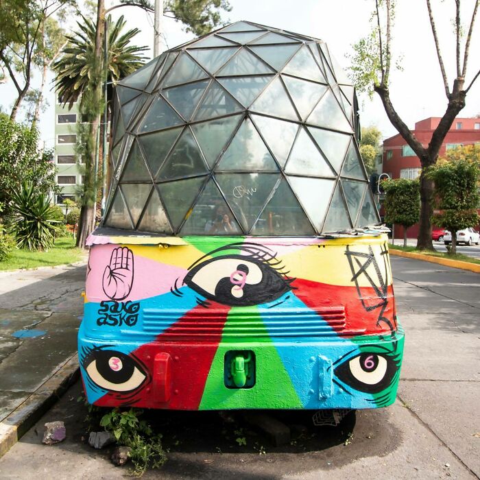 &#8220;SakoAsko&#8221; Paints 24 Murals That Explore Human Choices Through Surreal Art