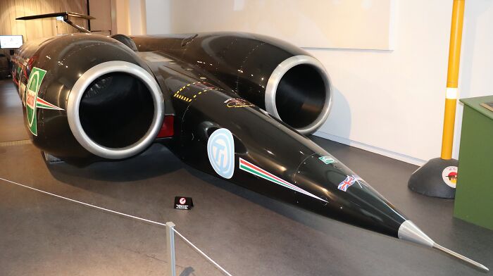 22 Record-Breaking Inventions That Move At Mind-Blowing Speeds