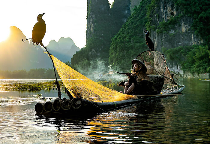 Photographer Captures People, Traditions, And Street Scenes From Around The World (50 Pics)