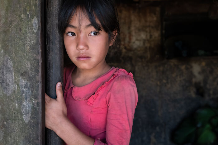Photographer Captures People, Traditions, And Street Scenes From Around The World (50 Pics)