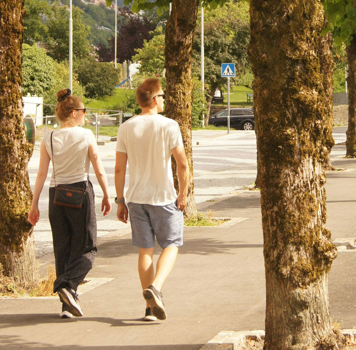 44 Things Americans Do That Make Them Stand Out In A Foreign Country