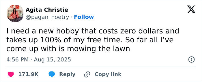 80 Funny And Relatable Tweets From August For Anyone Who Can’t Handle Any More News
