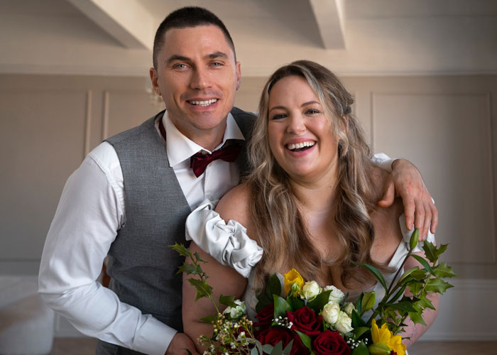 Fiancé&#8217;s Sister Keeps Fat-Shaming Woman At Wedding Dress Try On, Fiancé Disinvites His Sister