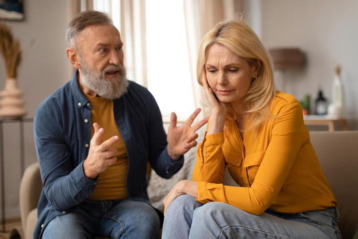 Appalling Aunt Loses It After Nephew Says There’s No Way In Hell He’s Paying Cousin’s College Fees