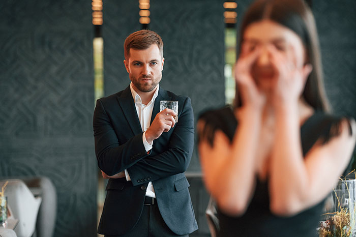 Woman Tells Friend How Lucky She Is To Have A Nice Husband, She Doesn’t Really Like What She’s Hearing