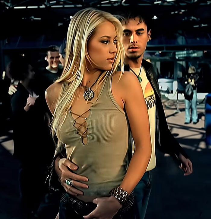 &#8220;So Glad He Is Not Like His Father&#8221;: Enrique Iglesias Praised Amid Anna Kournikova&#8217;s Pregnancy