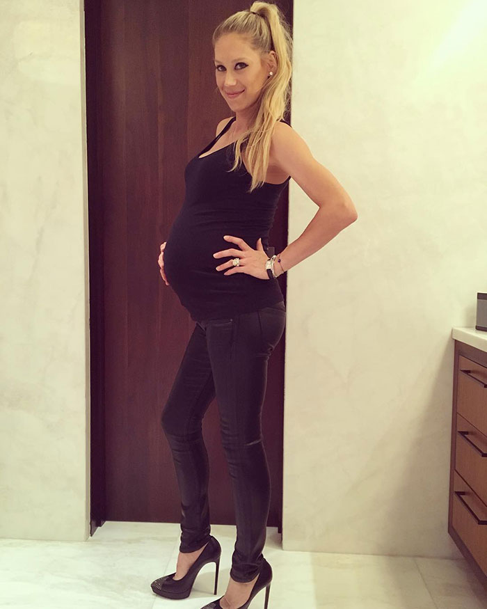 &#8220;So Glad He Is Not Like His Father&#8221;: Enrique Iglesias Praised Amid Anna Kournikova&#8217;s Pregnancy