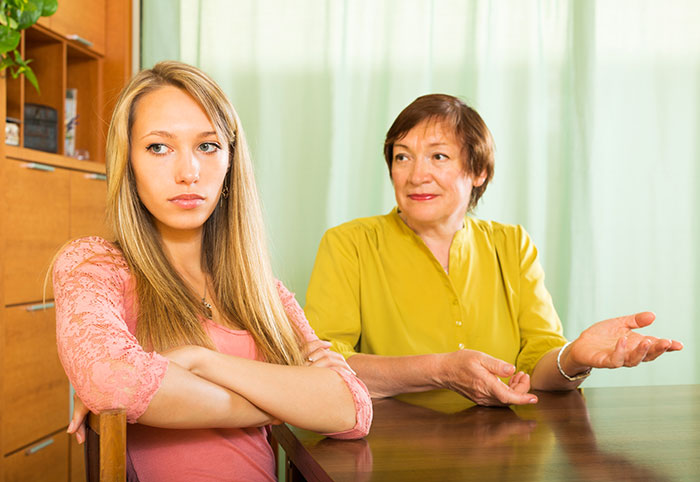 Woman Refuses To Go On Christmas “Gift Trip” If Her Siblings Have To Pay For Her Flight
