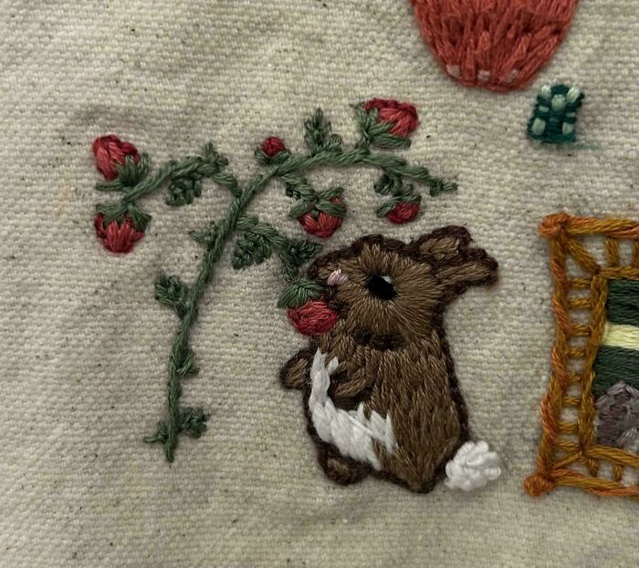 80 Times People Wowed The Internet Through Their Embroidery Skills (New Pics)