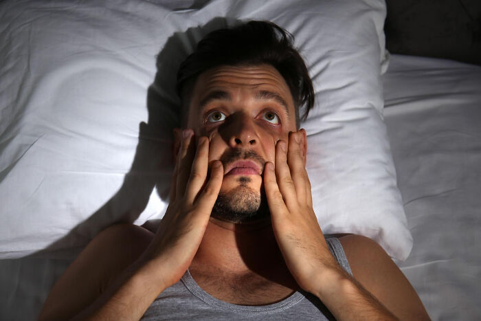 28 Of The Most Chilling True Stories About The Scariest Sounds Ever Heard By People At Night