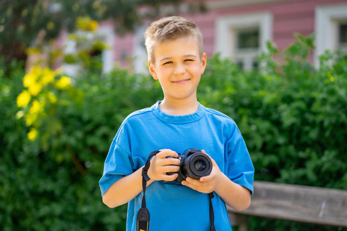 &#8220;Are You Crazy?”: 13YO Wins A Government Surplus Auction, The Story Then Gets Unexpected Twist
