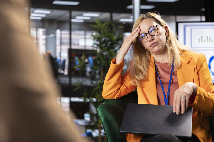 43 Interviews That Went Off The Rails Thanks To Wildly Entitled Applicants