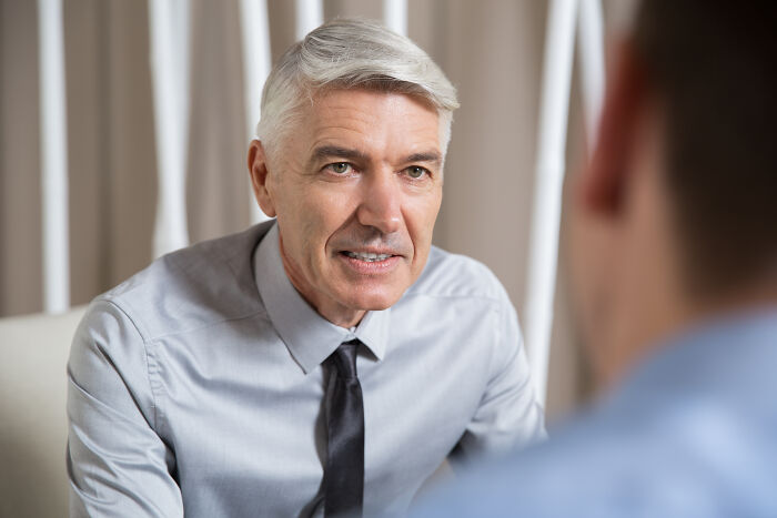 43 Interviews That Went Off The Rails Thanks To Wildly Entitled Applicants