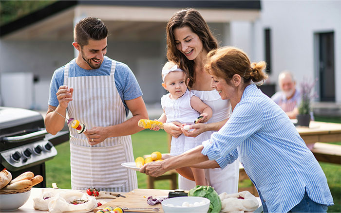 Unhinged MIL Follows Couple On Every Vacation, So They Change Their Plans Last Minute