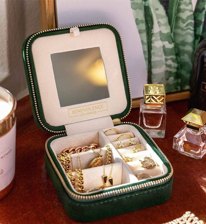 21 Travel Finds For People Who Are Chronically Bad At Packing