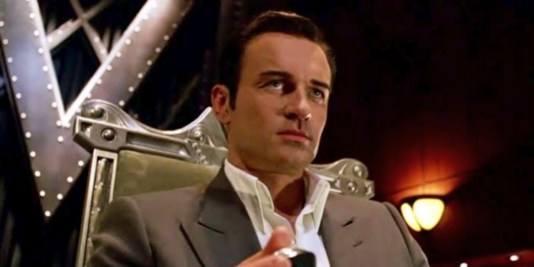Julian McMahon as Victor Von Doom