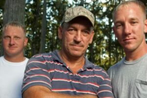 Troy Landry with his sons on Swamp People