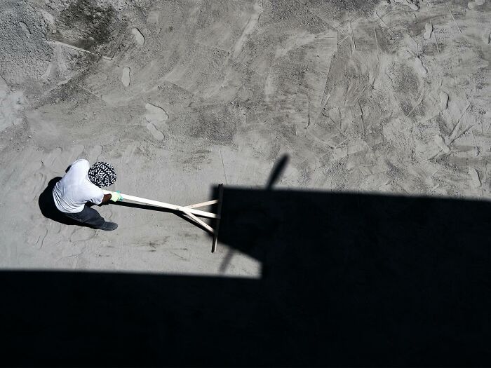 110 Powerful Street Photos That Reveal The Beauty Of Everyday Life