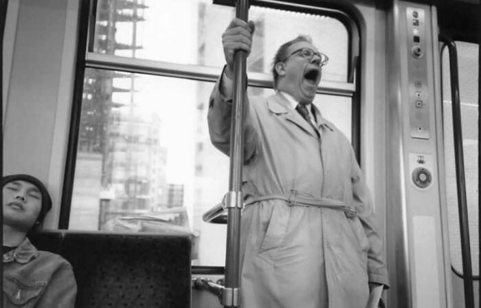 110 Powerful Street Photos That Reveal The Beauty Of Everyday Life
