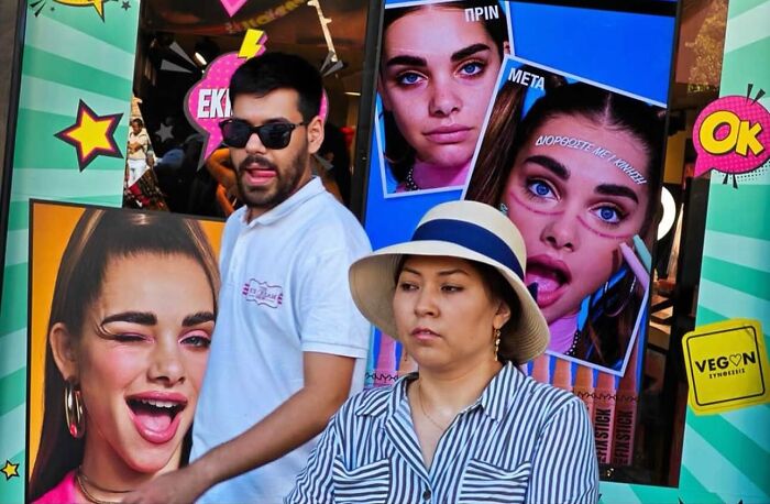 110 Powerful Street Photos That Reveal The Beauty Of Everyday Life