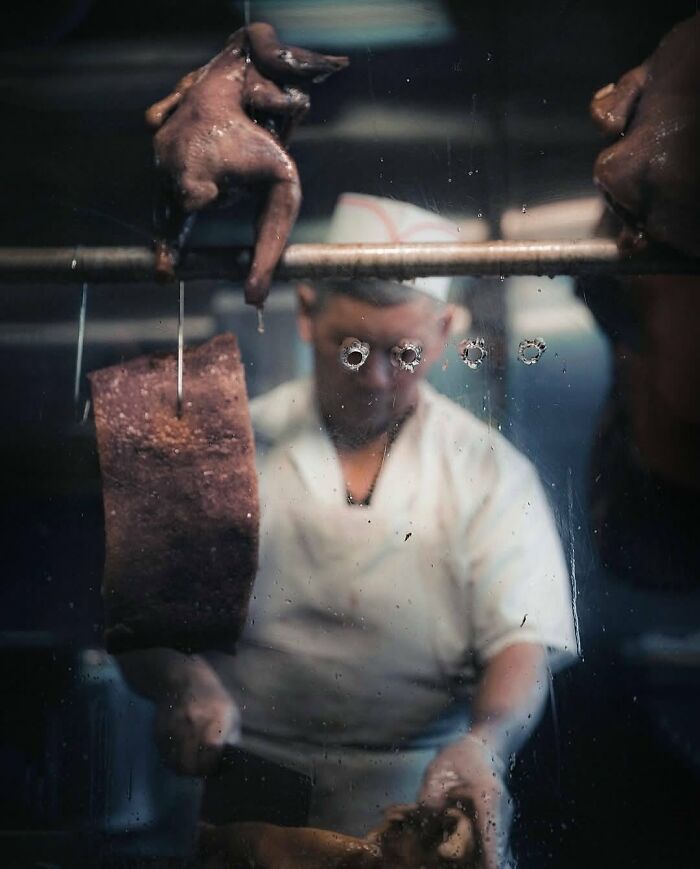 110 Powerful Street Photos That Reveal The Beauty Of Everyday Life