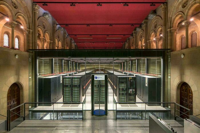 57 Examples Of Such Brilliant Infrastructure That It Deserves To Be Celebrated (New Pics)