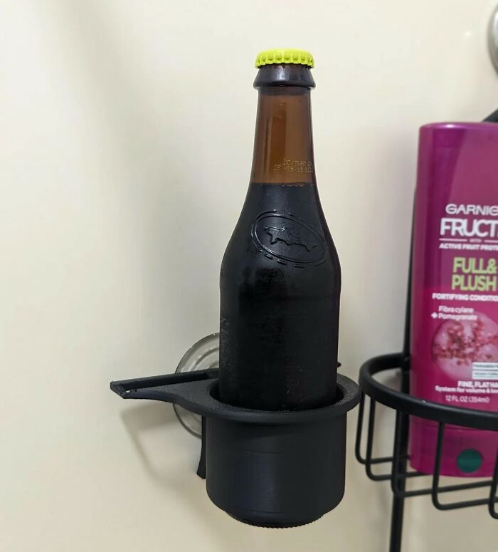 “A Coffin”: 114 Times Couples Put The Most Unexpected Stuff On Their Wedding Registries