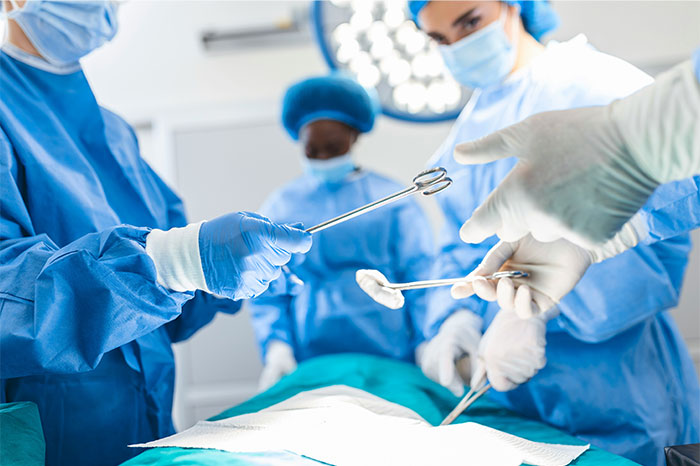 “He Looked Like A Halloween Decoration”: 76 Real-Life Horror Stories From The Emergency Room