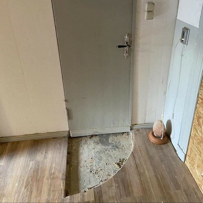 89 Construction And Designs That Look Like They Were Created By Someone’s Last Two Brain Cells