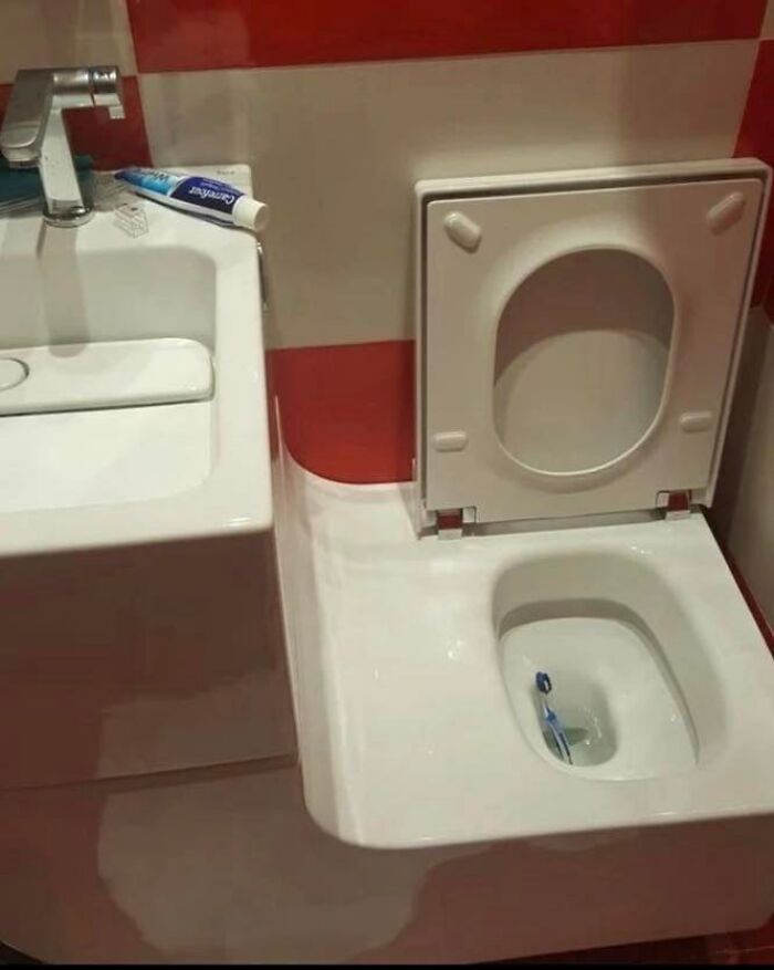 89 Construction And Designs That Look Like They Were Created By Someone’s Last Two Brain Cells