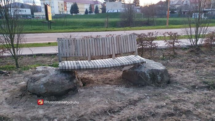89 Construction And Designs That Look Like They Were Created By Someone’s Last Two Brain Cells