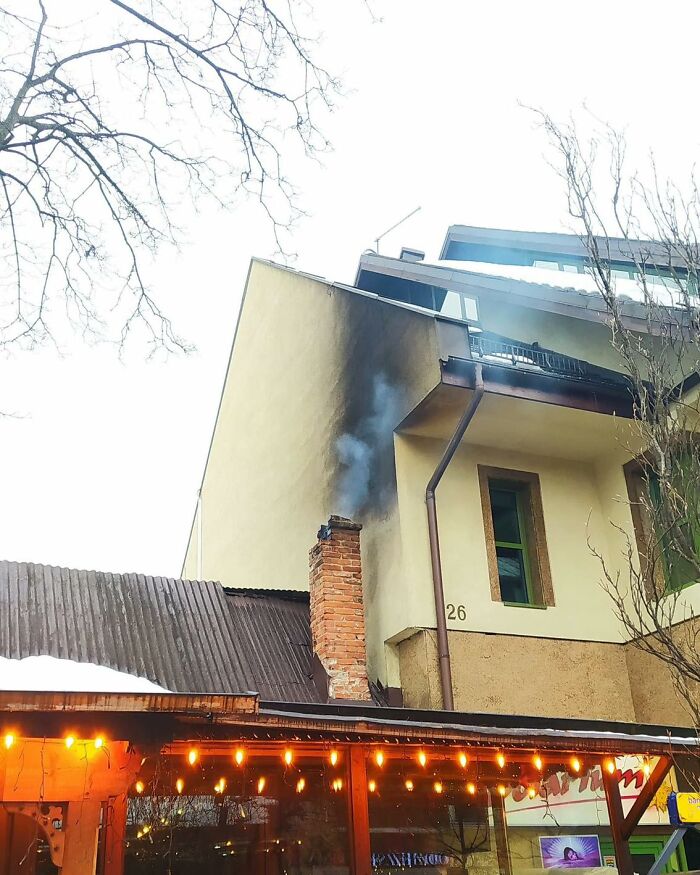 89 Construction And Designs That Look Like They Were Created By Someone’s Last Two Brain Cells