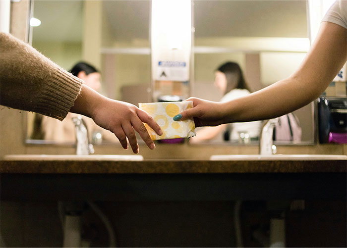47 Ways People Got Permanently Banned From A Friend’s House