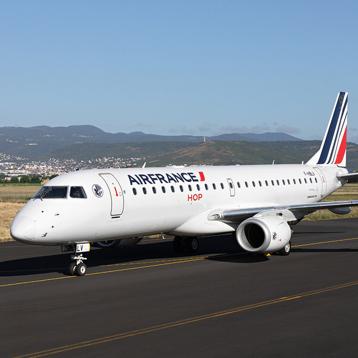 Chaos On Paris Flight As Family Trapped In Dangerous Heat With Infant Reveals Horrifying Ordeal