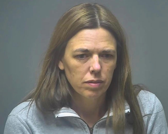 Teen Tormented By Bully Over Texts For Two Years, Finds Out It’s Her Mother