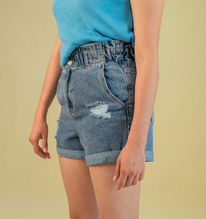Mass Support For Woman Who Vented About Her 23-Year Friendship Being Over Because Of Her Shorts