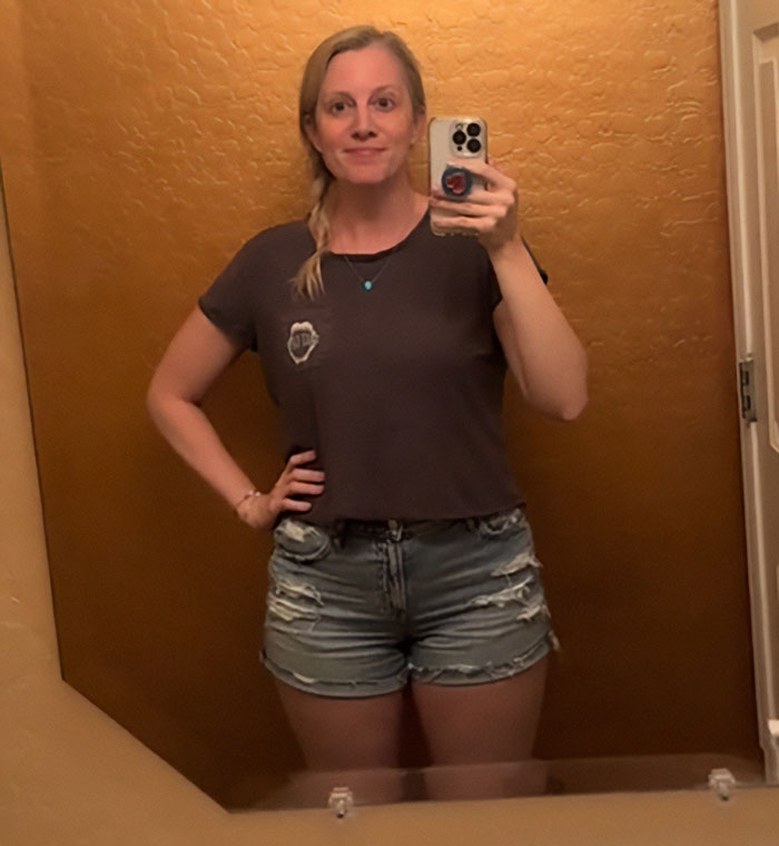 Mass Support For Woman Who Vented About Her 23-Year Friendship Being Over Because Of Her Shorts