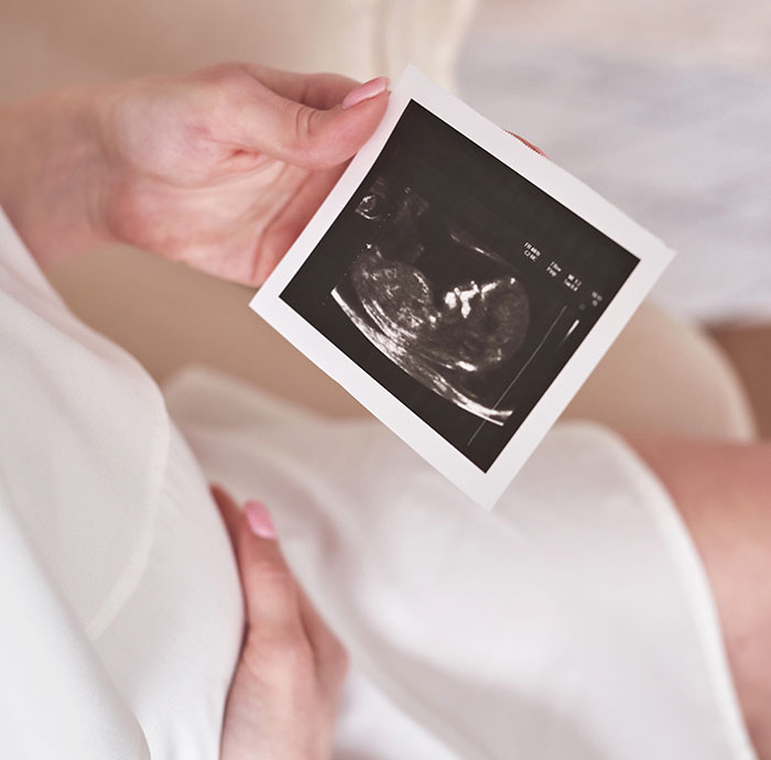 “My Freaking Uterus Is Her FB Profile Pic”: Woman Calls Out MIL For Hijacking Pregnancy
