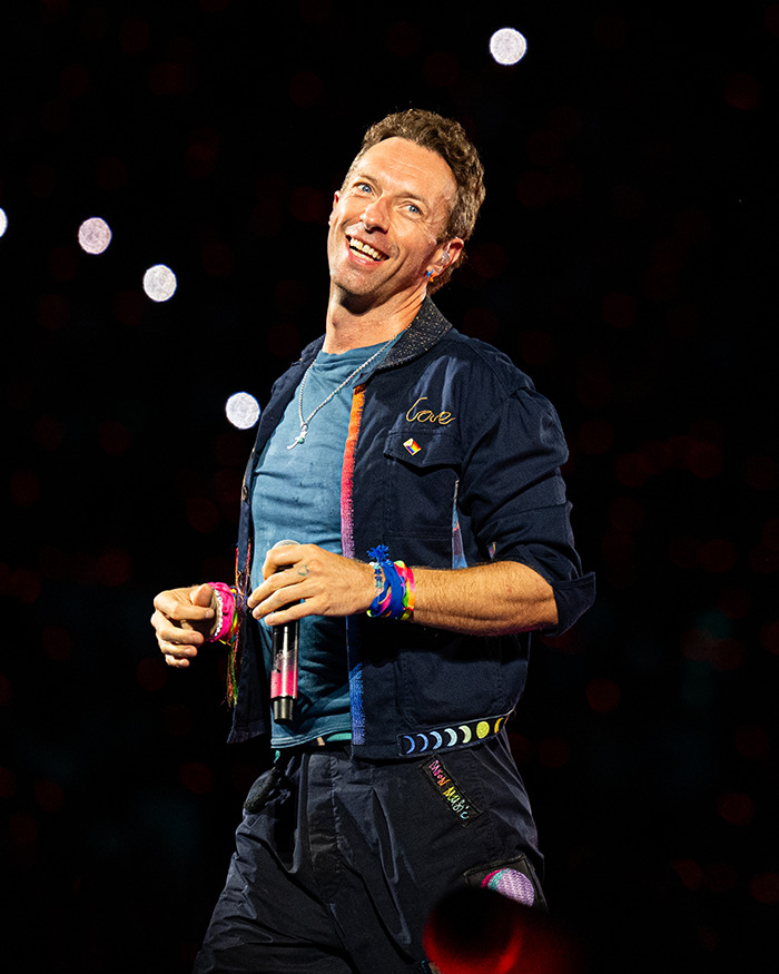 Coldplay’s Chris Martin Slammed For &#8216;Dehumanizing&#8217; Fans With Political Speech In Viral Concert Moment